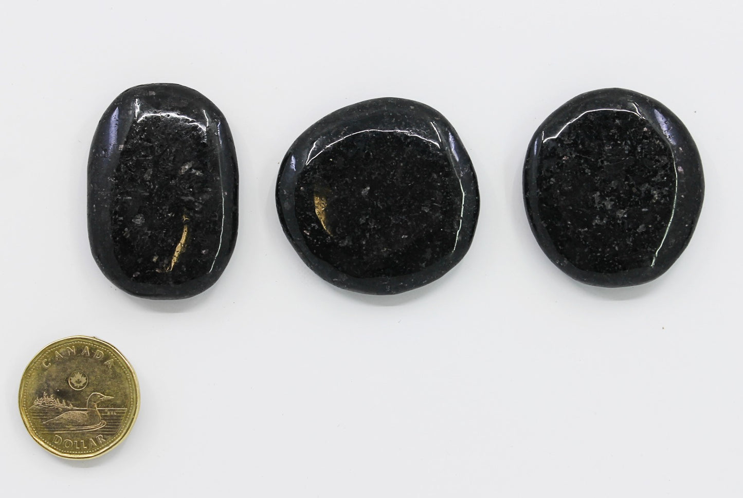 Nuummite - Pocketstone