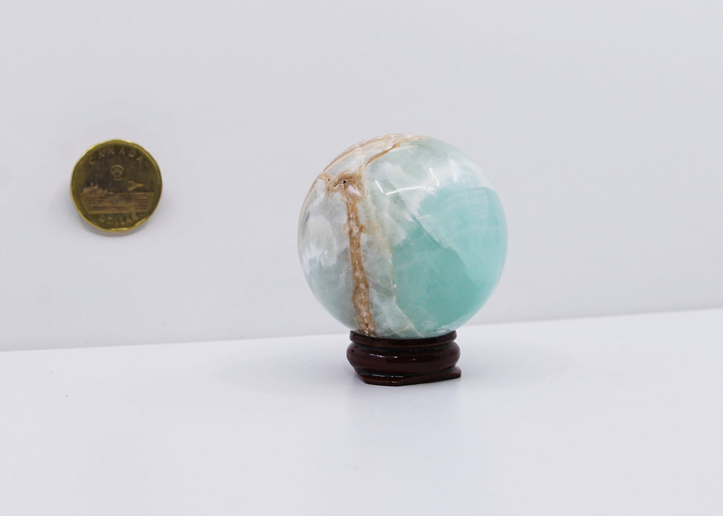 Calcite Caribbean Blue - Sphere