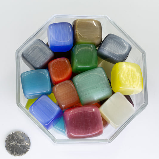 Cat Eye Jumbo Cubed Artificial - Tumbled