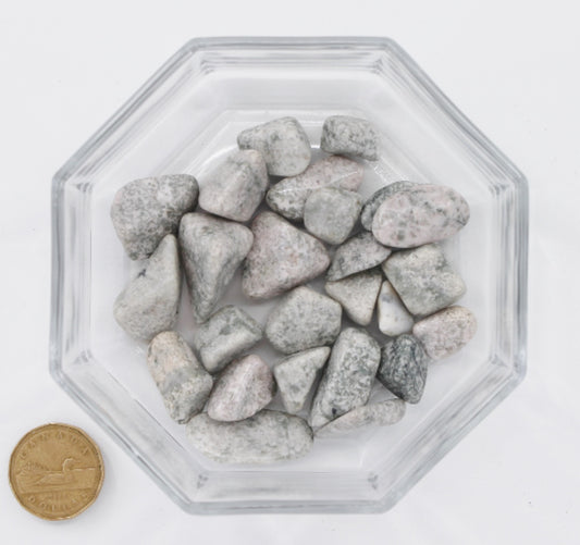 Thulite White Large - Tumbled