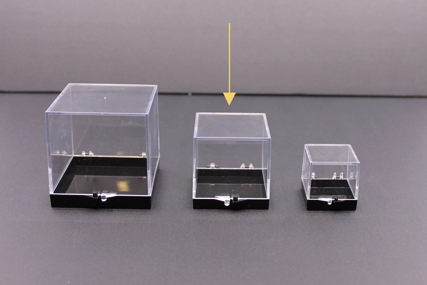 Thumbnail 2 (2" x 2" x 2") - Perky Display Boxes